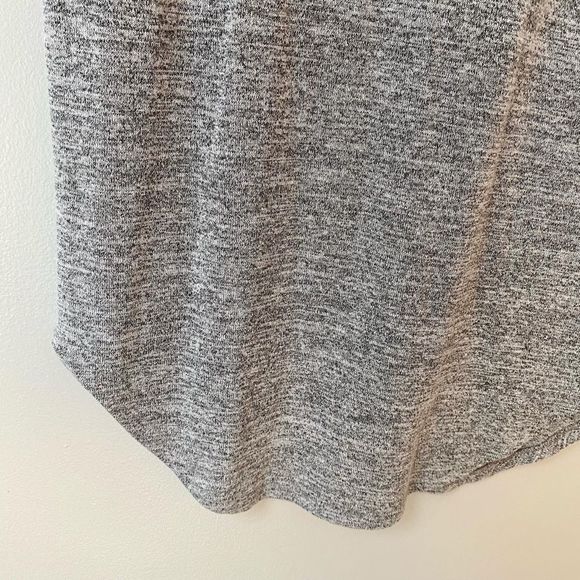 Gap marled gray soft spun V-neck midi dress - Picture 4 of 10